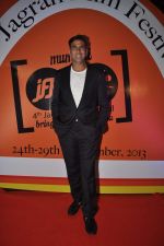 Akshay Kumar at Jagran film festival in Fun, Mumbai on 24th Sept 2013 (50).JPG